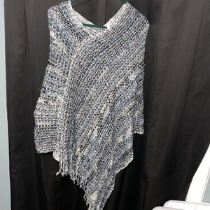 Pinkalicious Blue fuzzy poncho